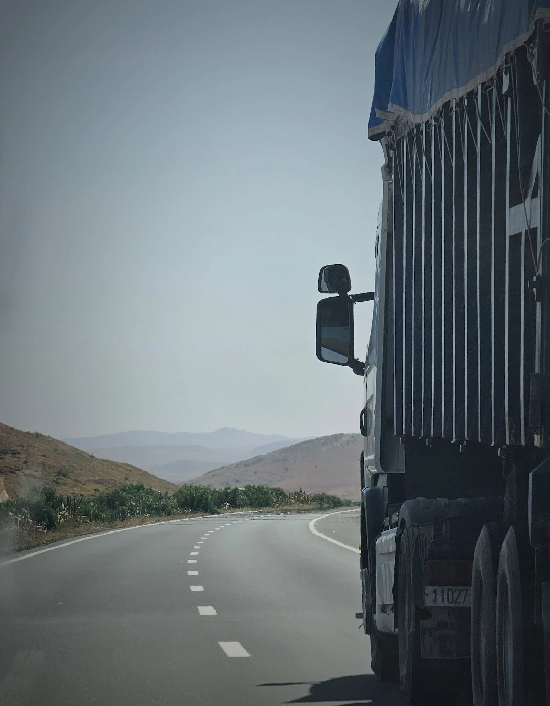 卡車運(yùn)輸時間延誤，是否可以改派？